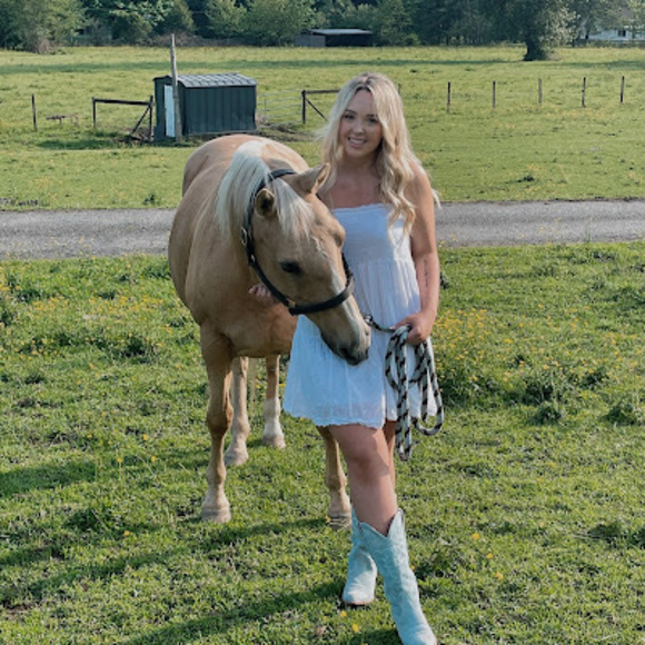 sydneycowgirlin